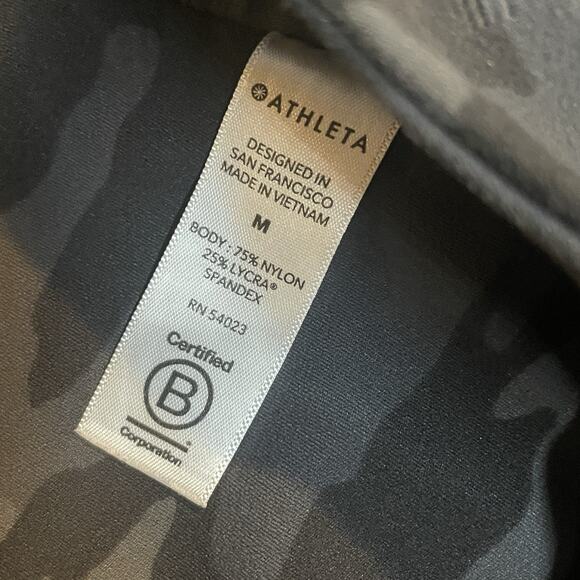 Athleta Leggings Womens Medium Black Elation Camo 7/8 Tight Gym Workout Yoga - Picture 6 of 11